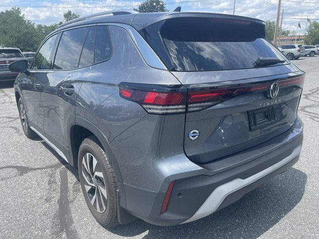 New 2026 Platinum Gray Metallic Volkswagen 2.0T S image 4