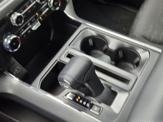 New 2026 Oxford White Ford XLT image 34