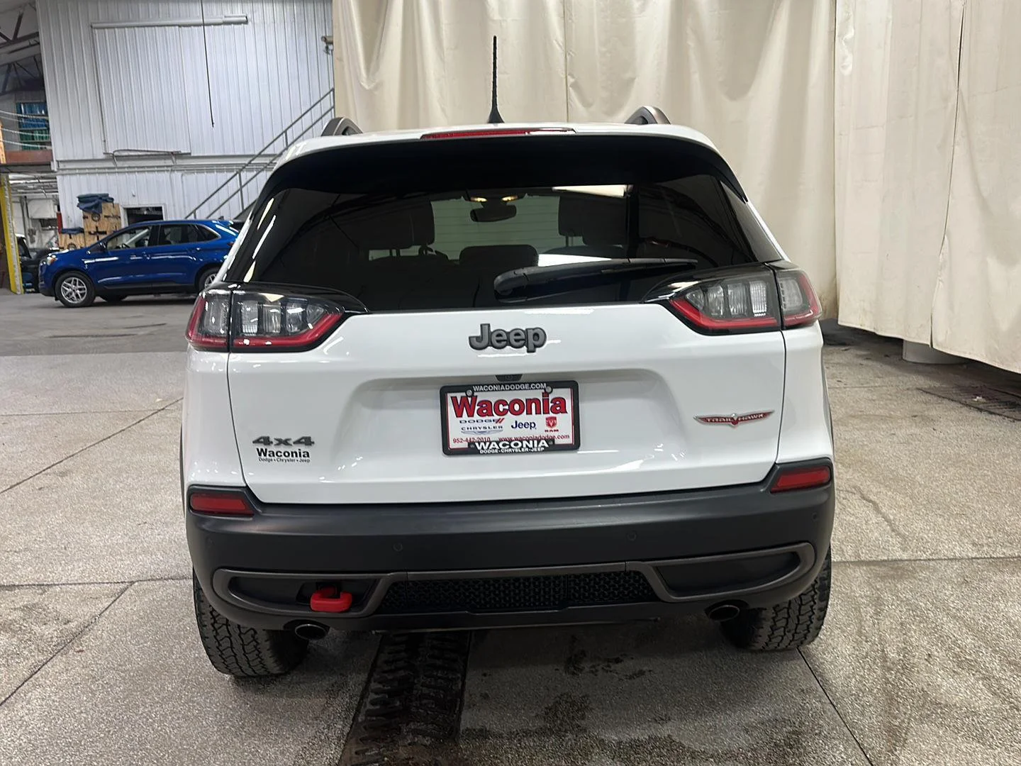 Used 2020 Bright White Clearcoat Jeep Trailhawk image 4