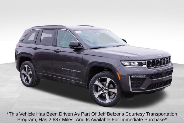New 2026 Baltic Gray Metallic Clearcoat Jeep Limited image 1