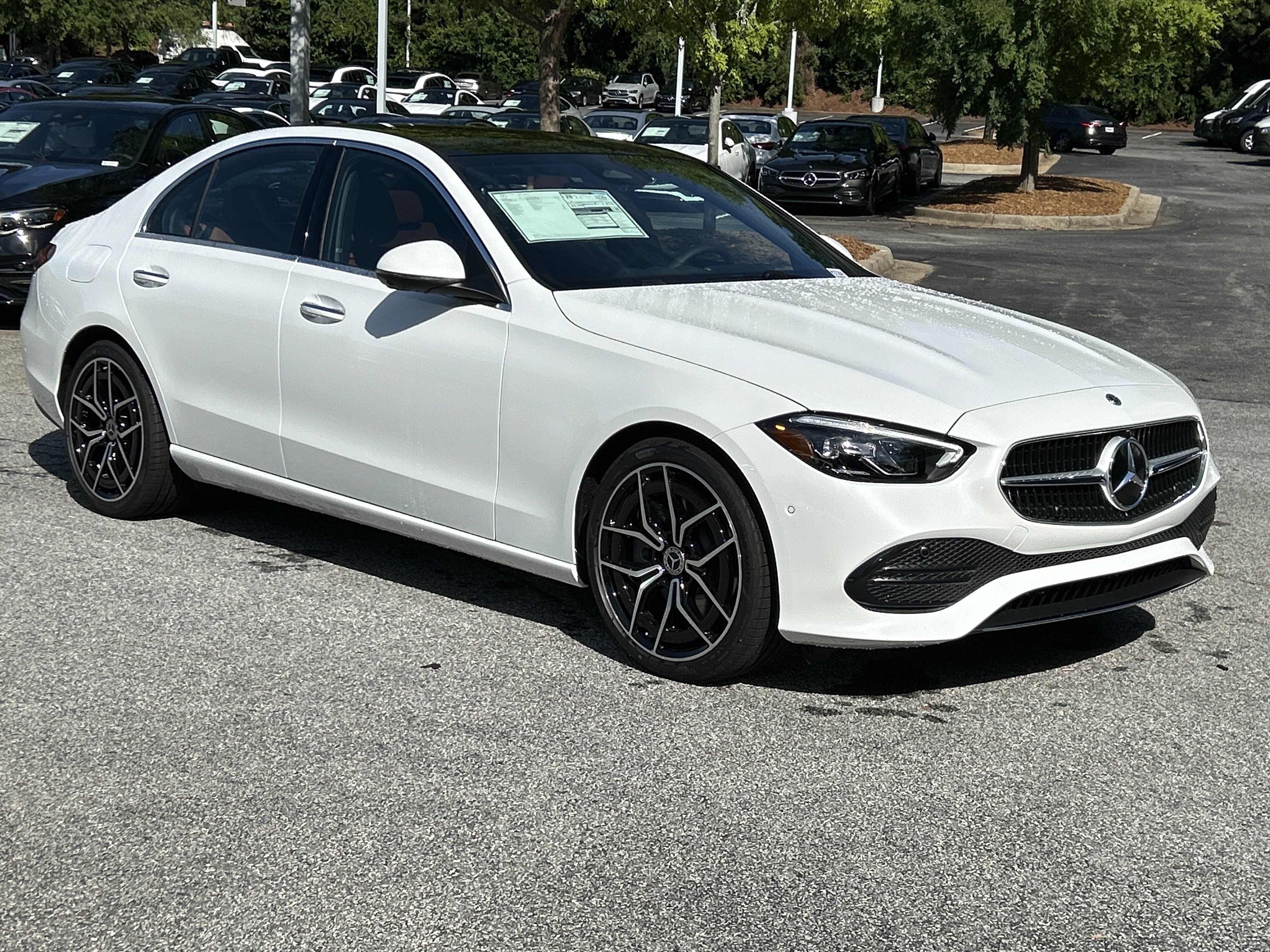 New 2026 MANUFAKTUR Moonlight White Metallic Mercedes-Benz C 300 Sedan image 4