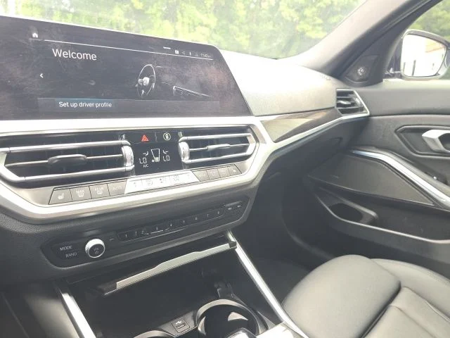 Used 2021 Black BMW 330e iPerformance image 24