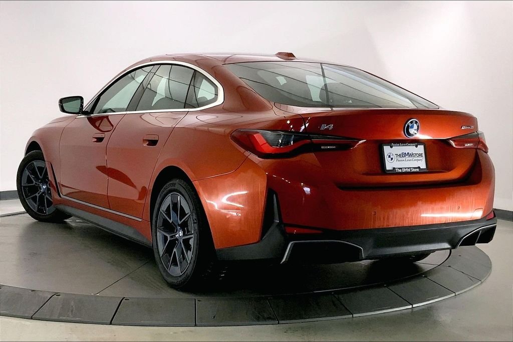 Used 2023 Sunset Orange Metallic BMW  image 9