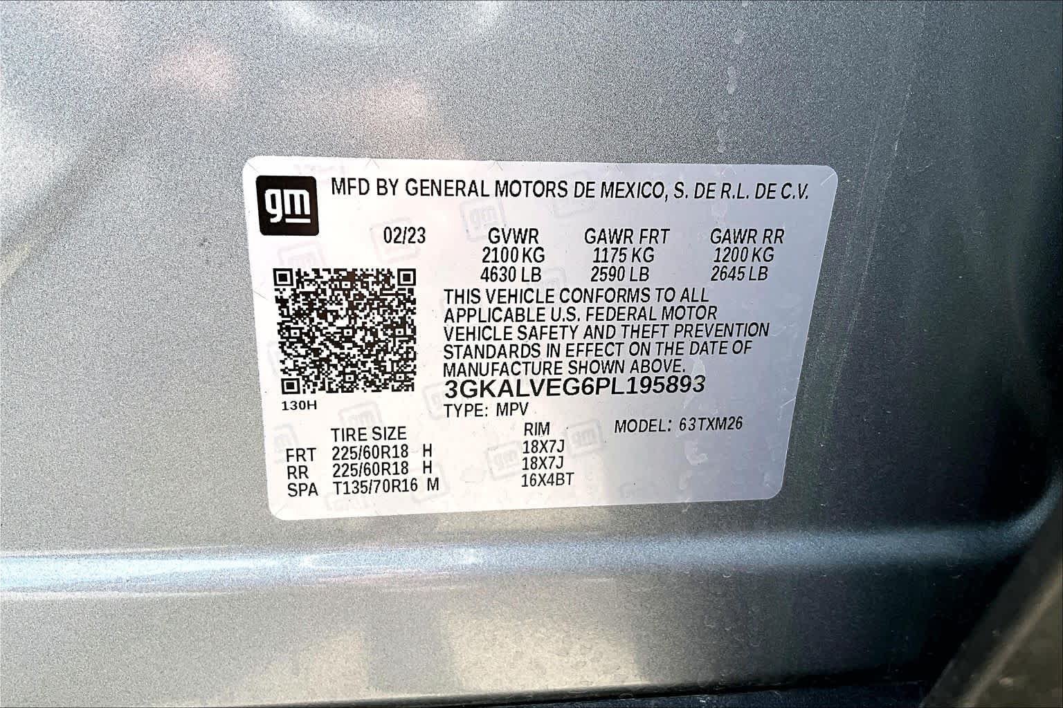 Used 2023 STERLING METALLIC GMC SLT image 37