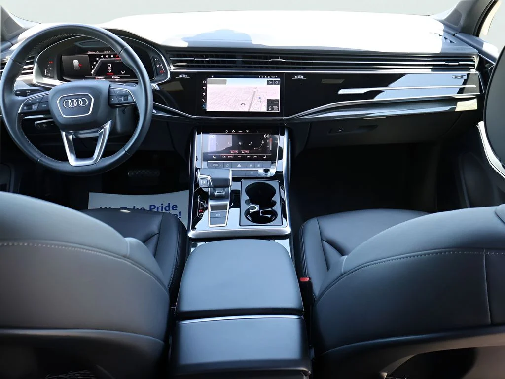 Used 2025  Audi 55 Premium Plus image 15