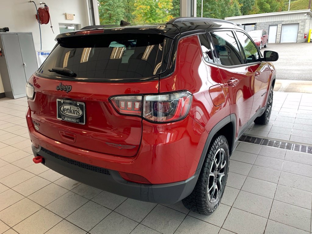 Used 2025 Red Jeep Trailhawk image 16