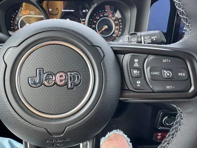 Used 2026 Blue Jeep Rubicon image 31
