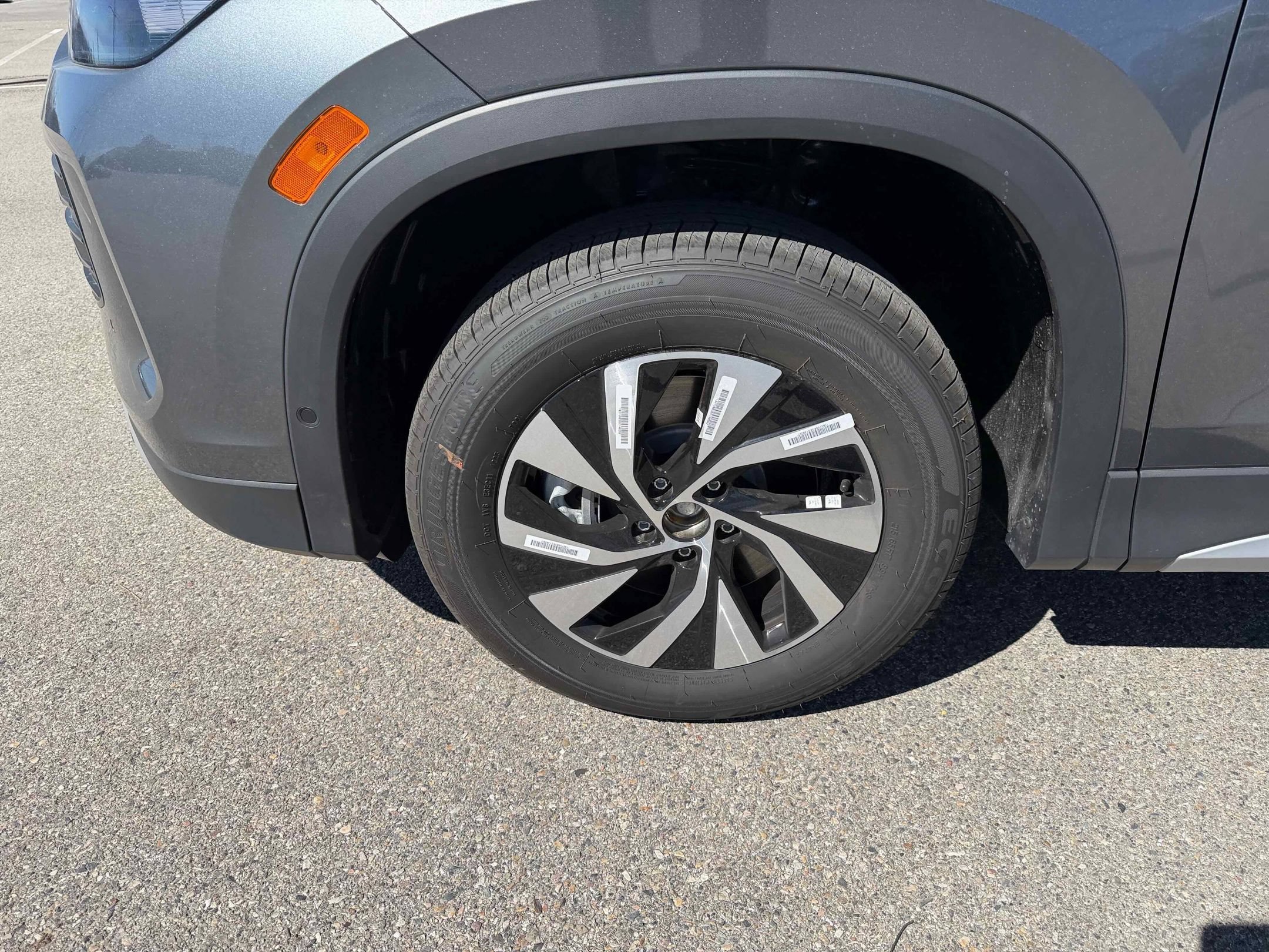 New 2026 Platinum Gray Volkswagen S image 14