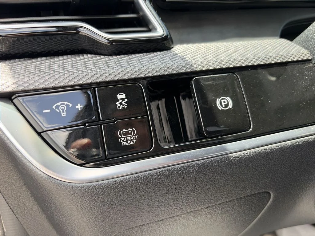 Used 2025 Gray Kia LX image 24
