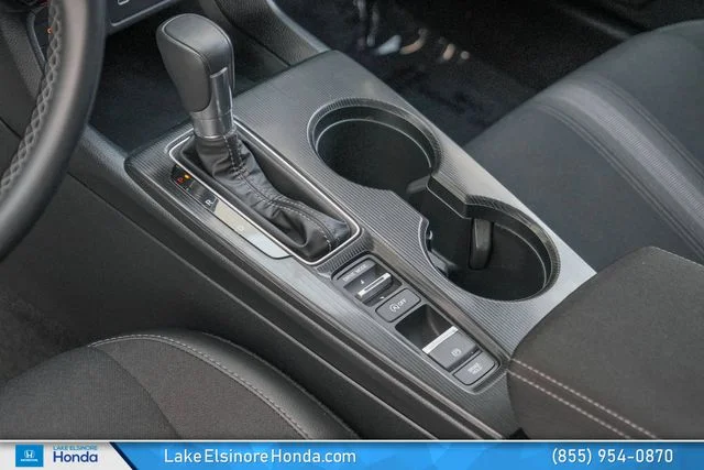Used 2025 Platinum White Pearl Honda Sport image 23