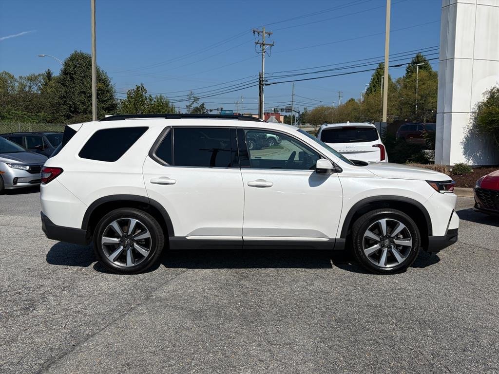 Used 2025 Platinum White Pearl Wx Honda Touring image 3