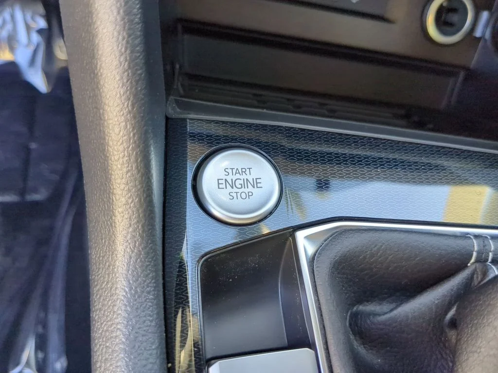 New 2026 Silver Volkswagen 1.5T SE image 30