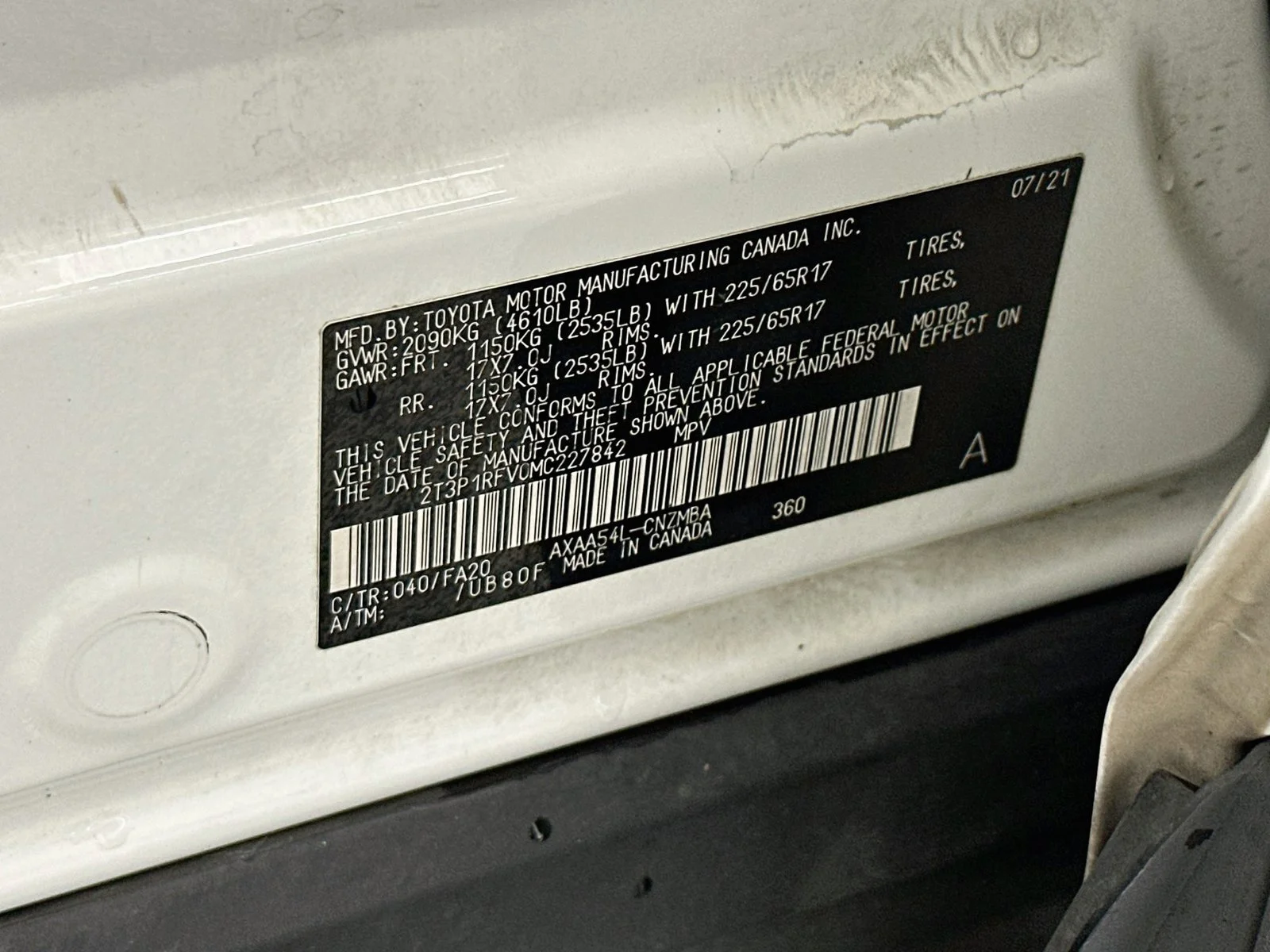Used 2021 Super White Toyota XLE image 32