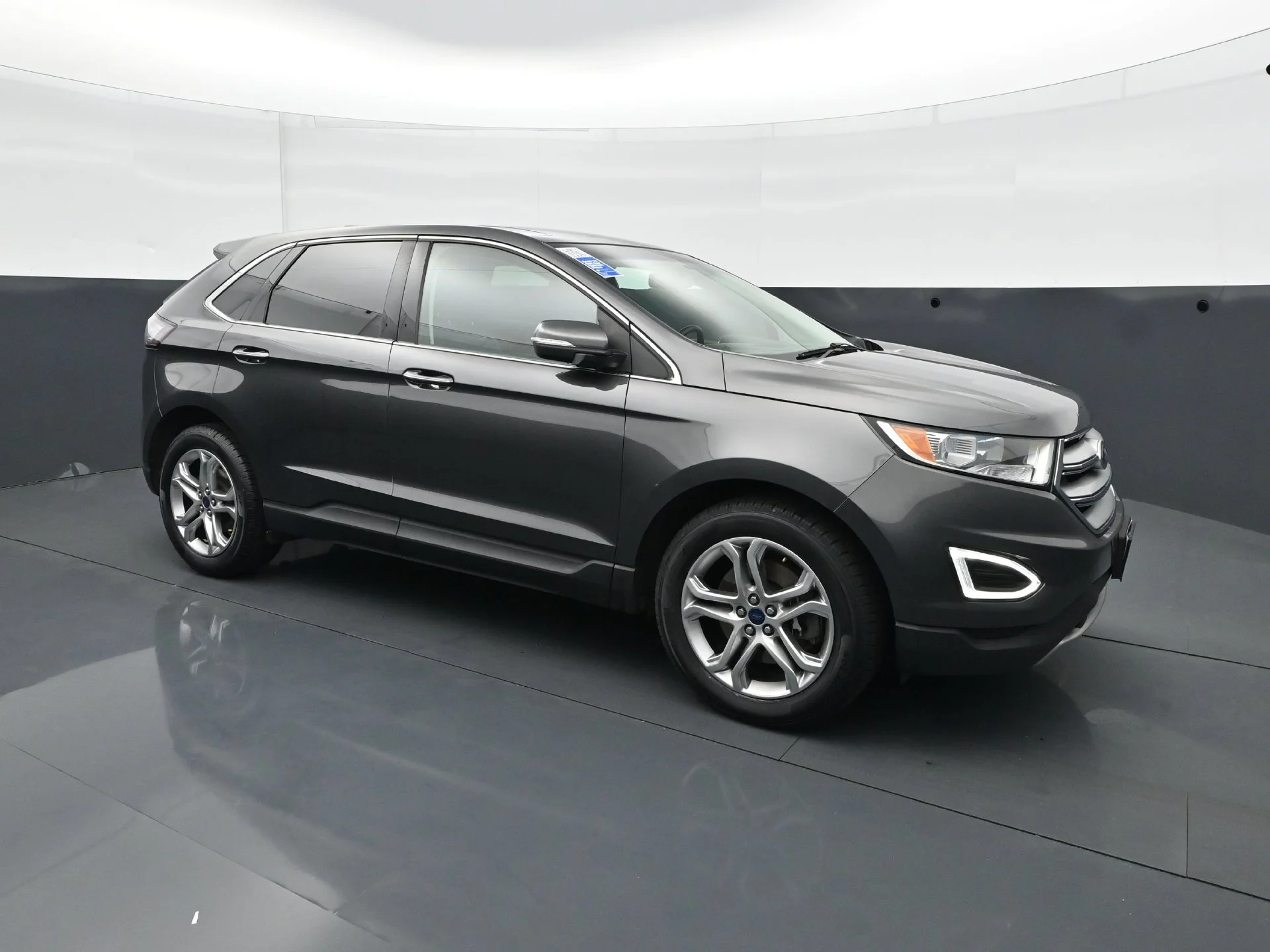 Used 2015  Ford 4D WAGON TITANIUM AWD image 10