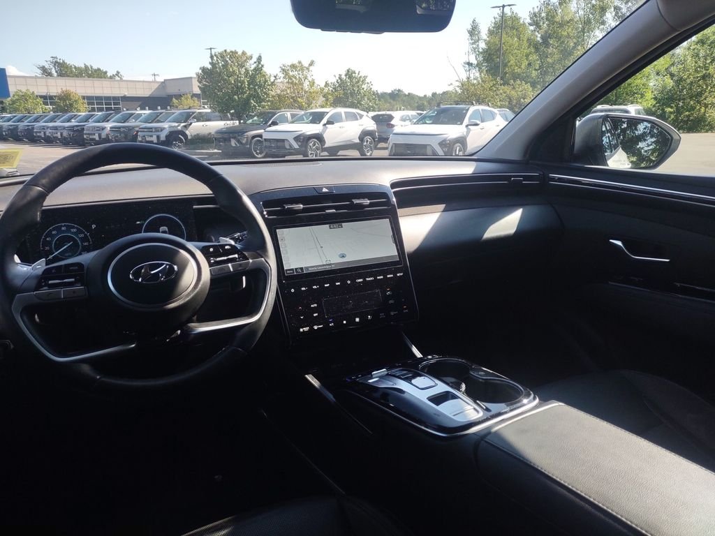 Used 2024 White Hyundai Limited image 9