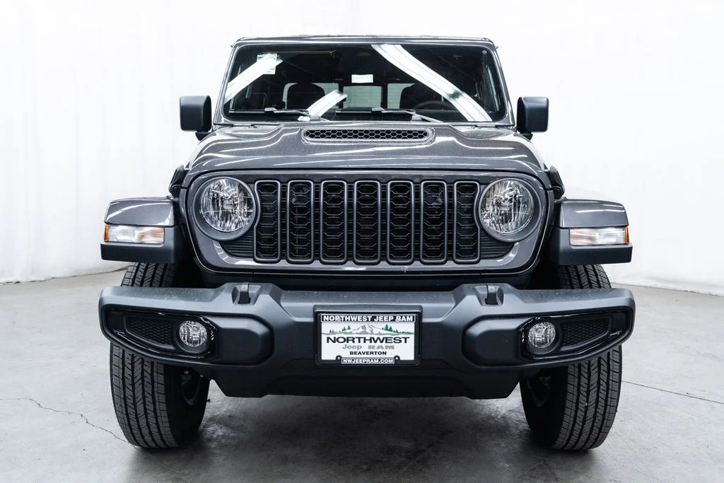 New 2026 Granite Crystal Metallic Clear-Coat Exterior Paint Jeep Sport S image 2