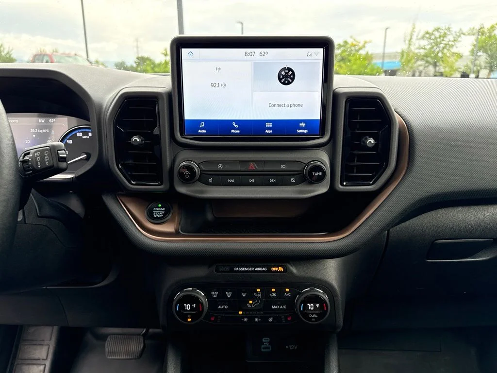 Used 2021 Blue Ford Badlands image 17