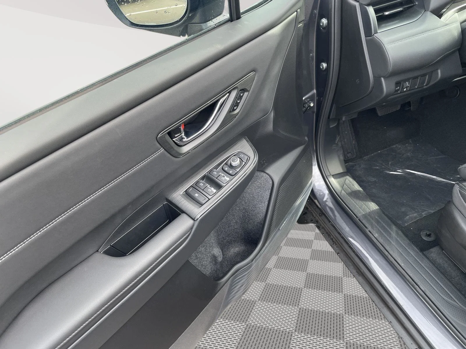 New 2026 Magnetite Gray Metallic Subaru Touring image 9