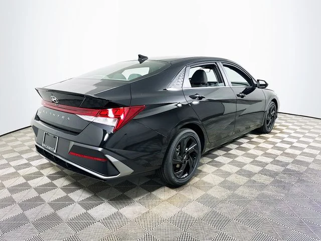 New 2026 Hyundai ELANTRA SEL Sport