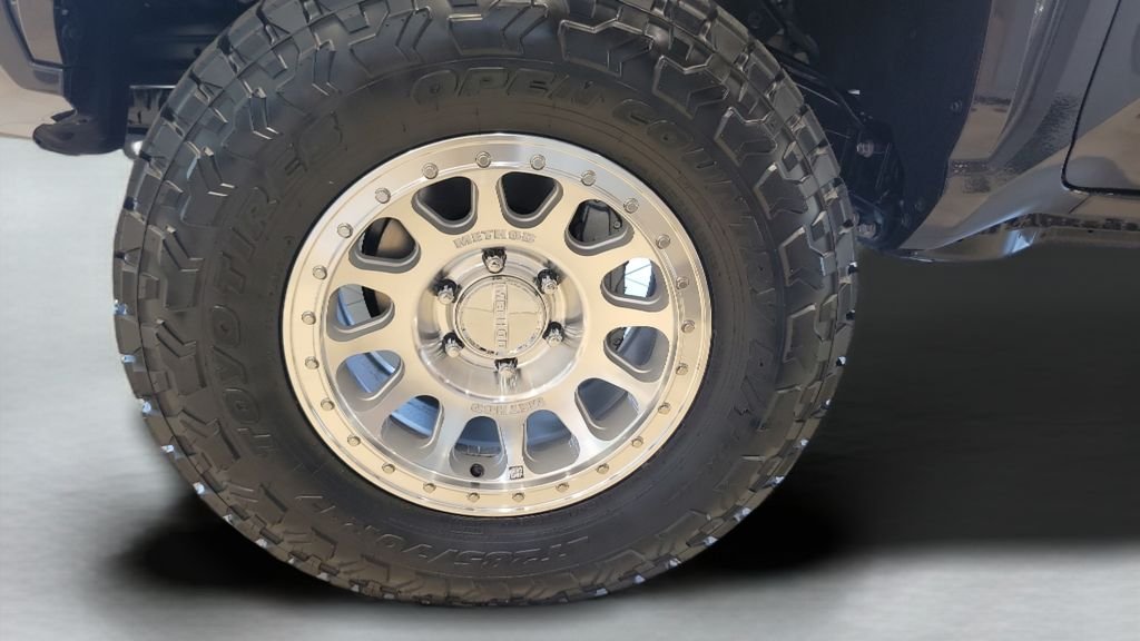 2026 Toyota Tacoma SR5 - Photo 9