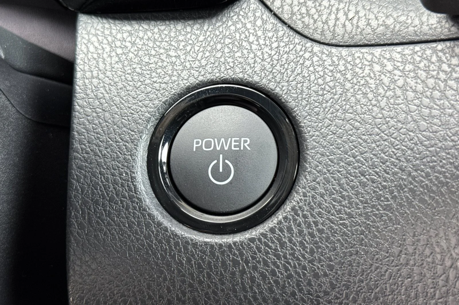2026 Toyota Camry LE - Photo 20
