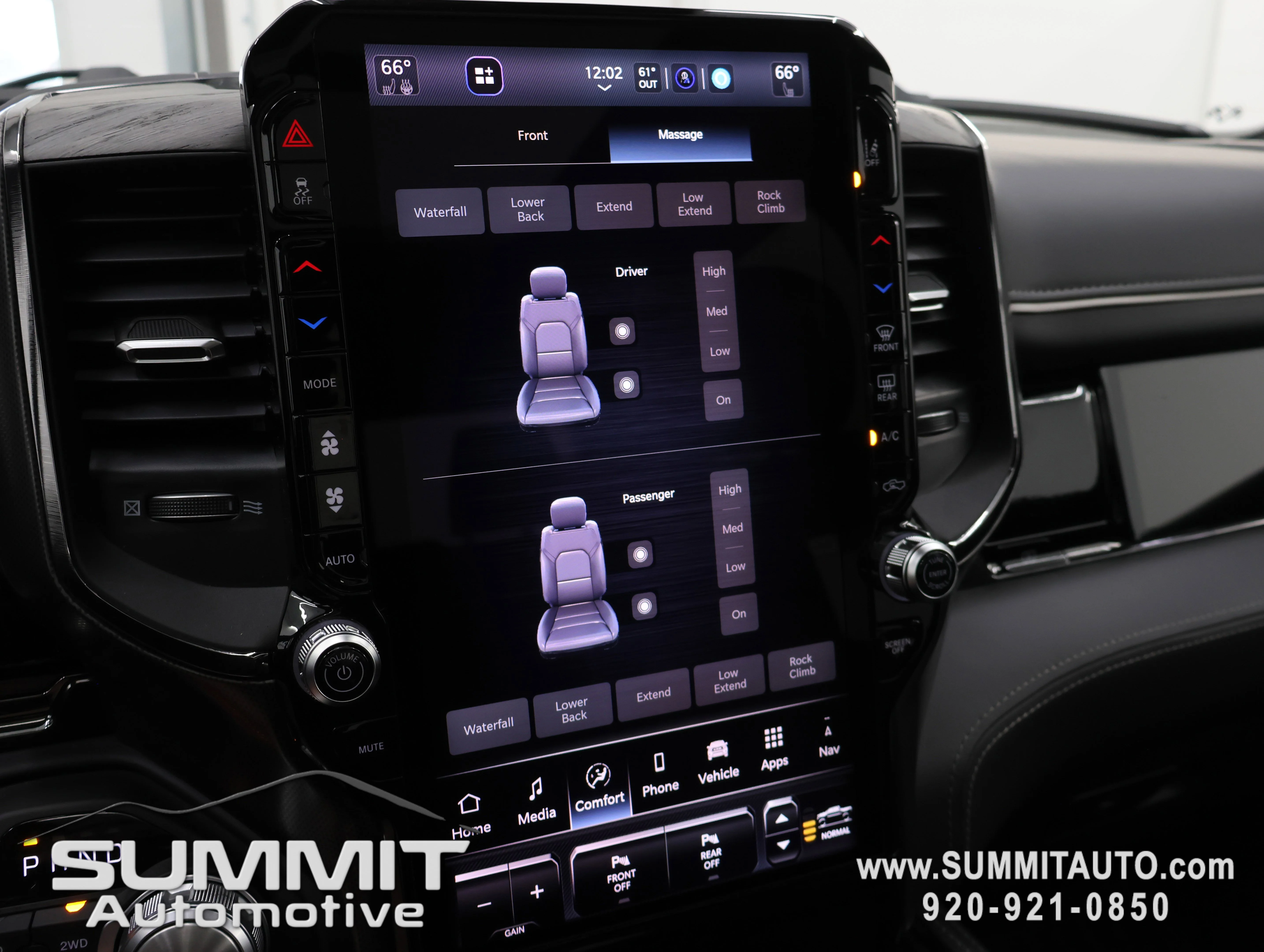 New 2026 Diamond Black Crystal Pearl-Coat Exterior Paint RAM Limited image 63