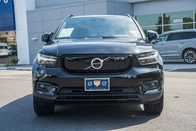 Used 2021 Volvo XC40 Recharge with VIN YV4ED3UR4M2571261 for sale in Fredericksburg, VA