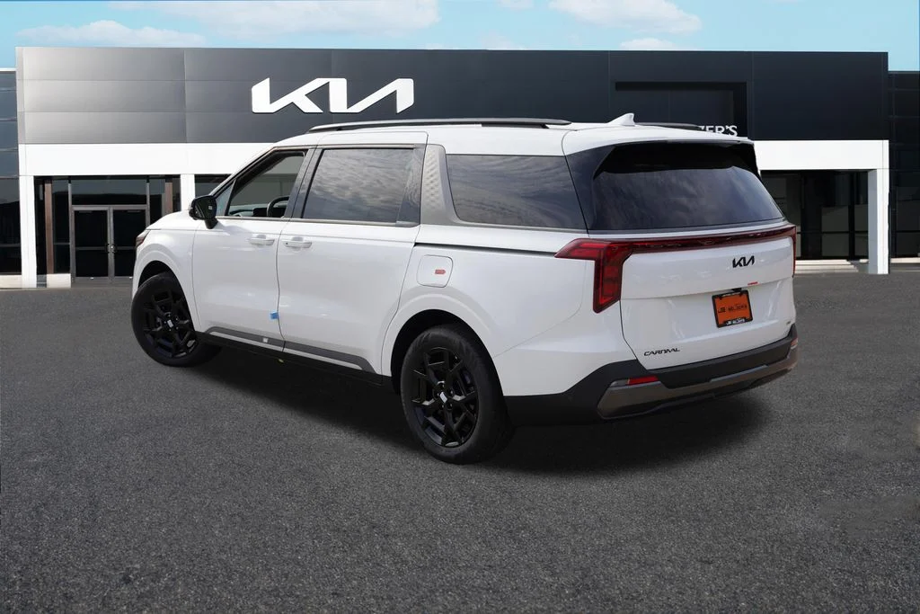 New 2027 Snow White Pearl Kia SX image 5