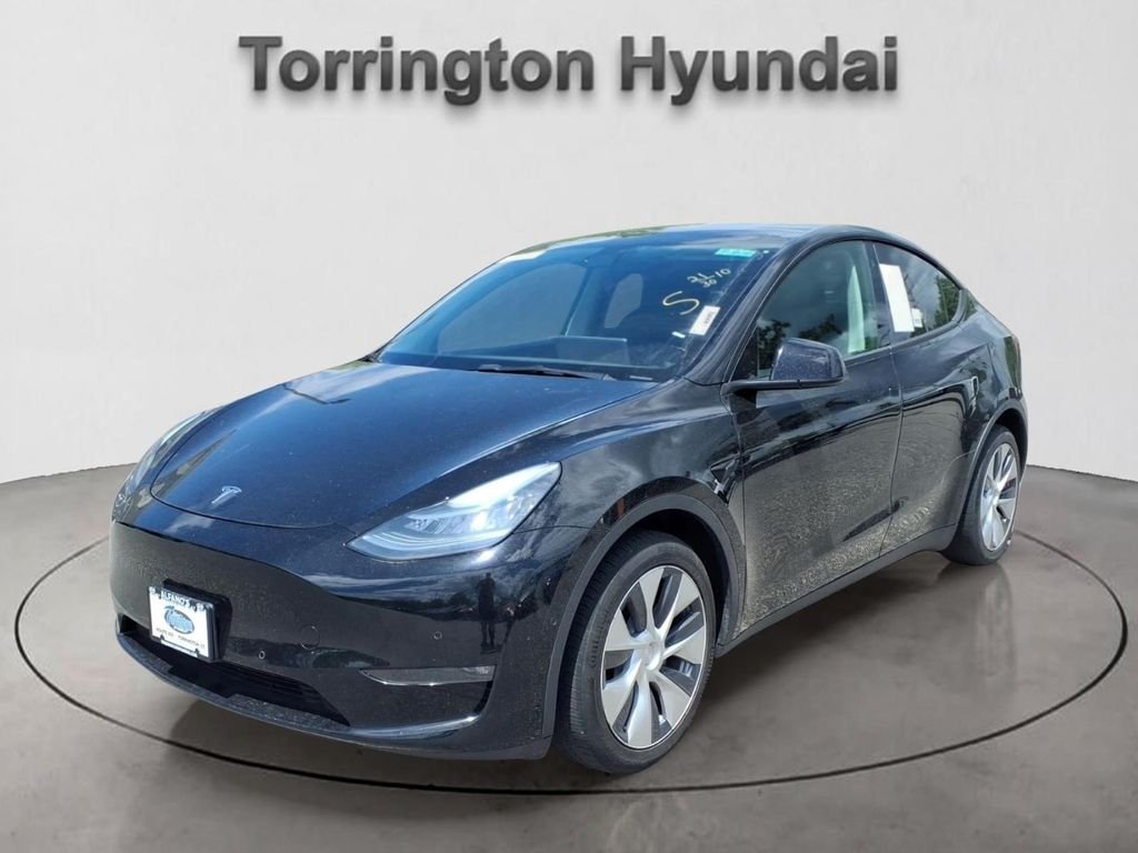 2021 Tesla Model Y Long Range Dual Motor All-Wheel Drive's photo