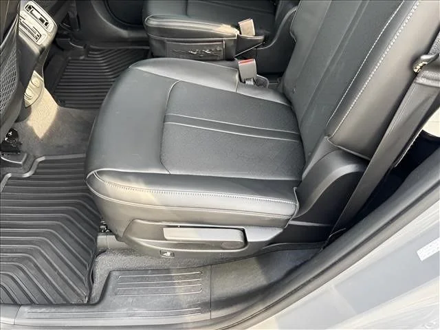 Used 2023 Gray Kia X-Line EX image 12