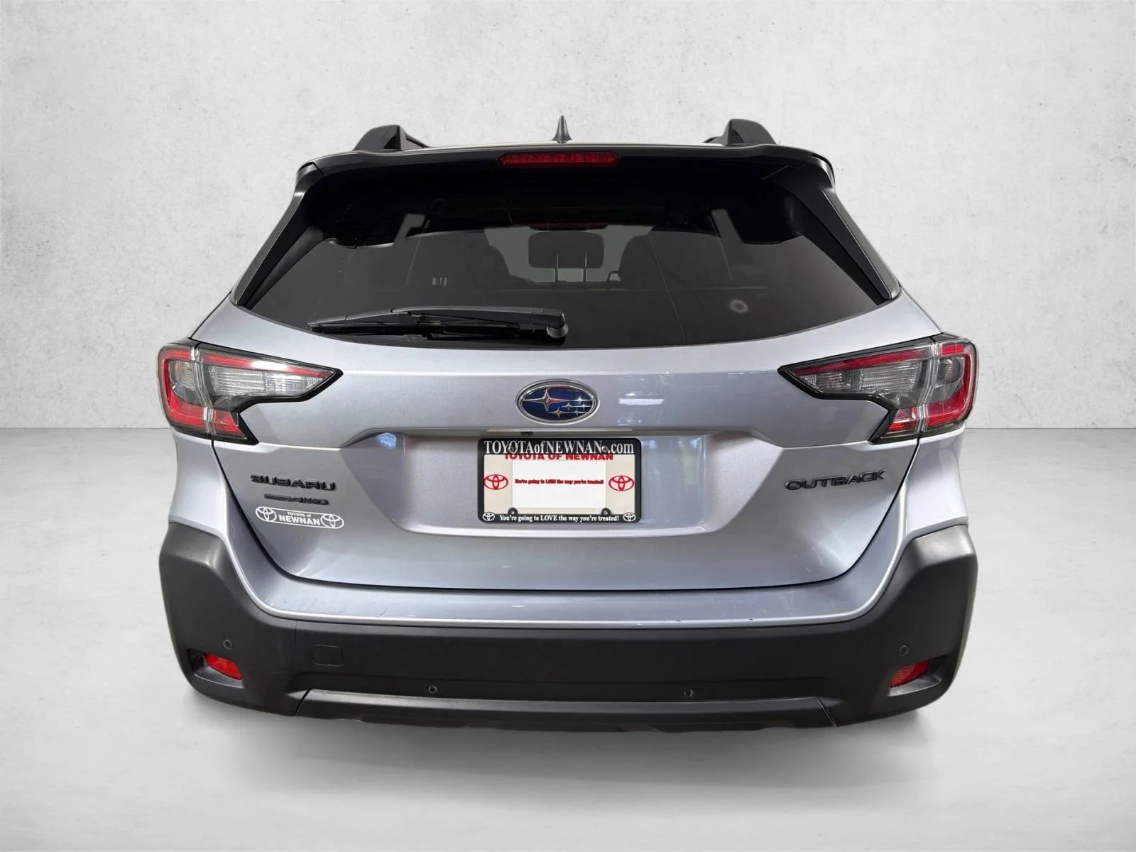 Used 2025 Black Subaru Onyx Edition image 5