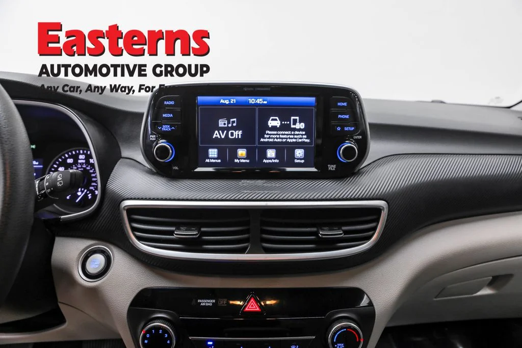 Used 2019 Silver Hyundai Value image 12
