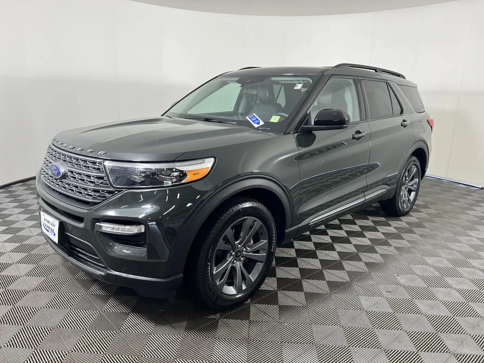 Used 2023  Ford XLT image 34
