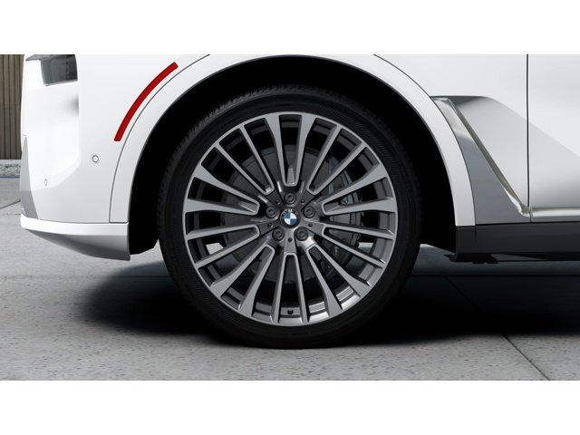 New 2027 Alpine White BMW X7 40i image 7