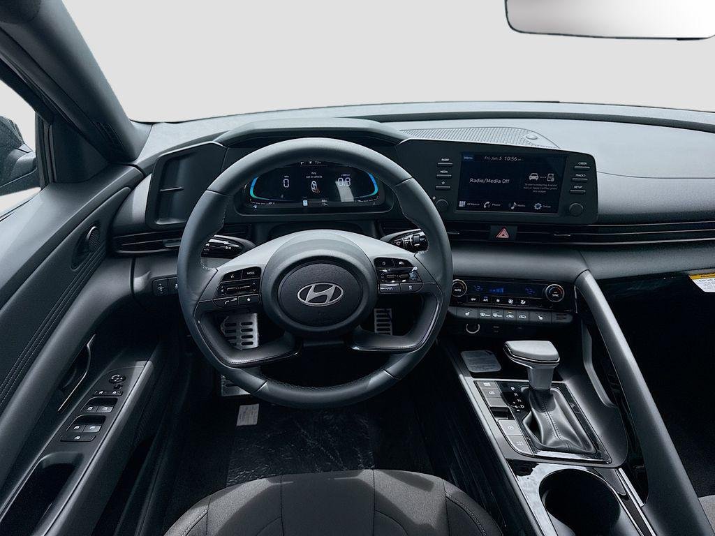 New 2026 Amazon Gray Hyundai SEL Sport Premium image 15
