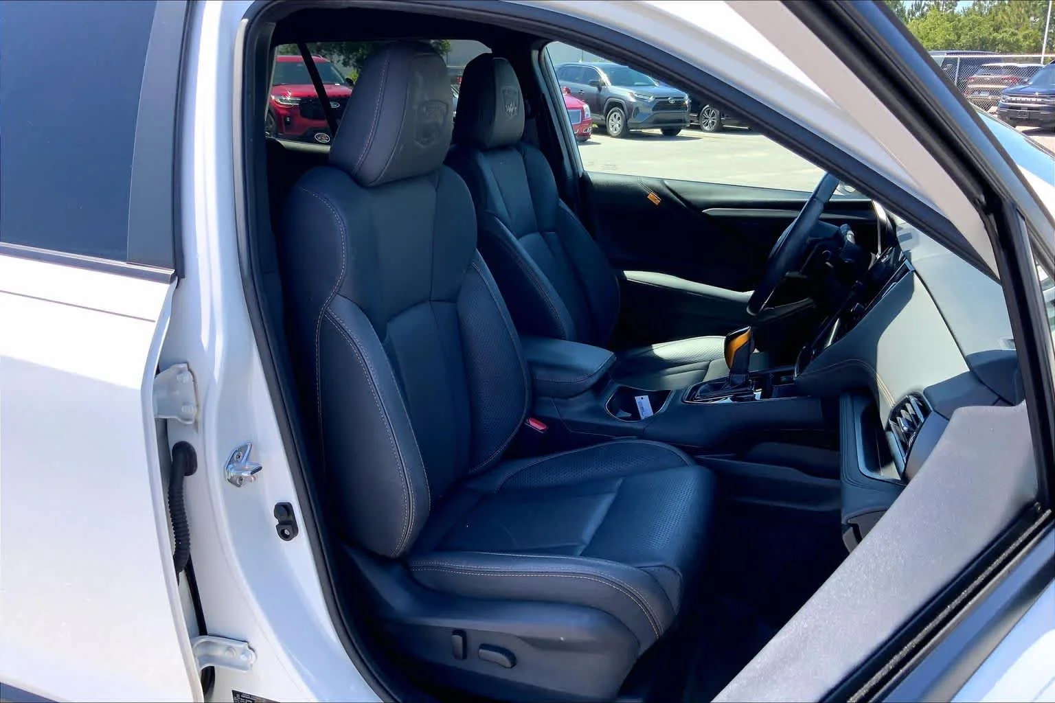 Used 2023 Crystal White Pearl Subaru Wilderness image 9
