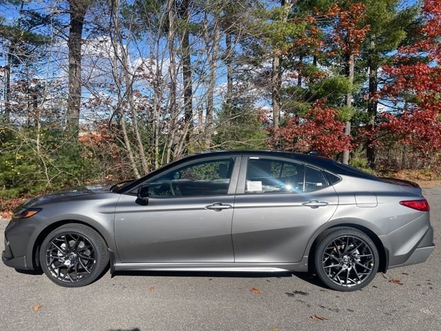 2026 Toyota Camry XSE - Photo 9