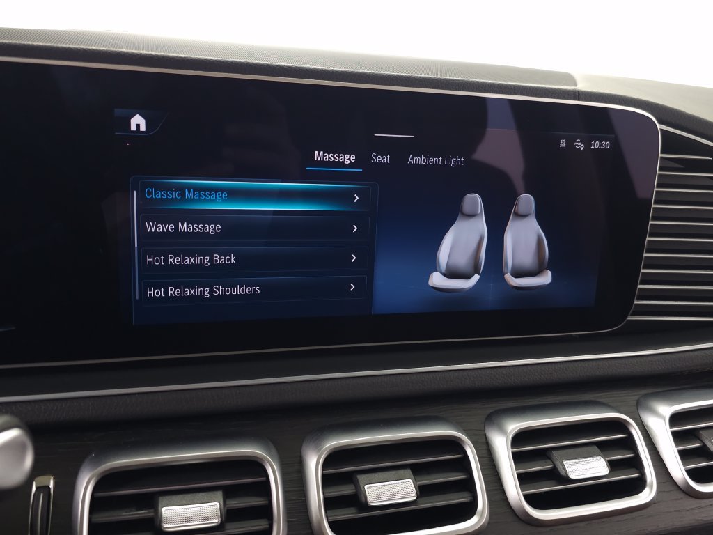 Used 2024  Mercedes-Benz GLS 580 image 33