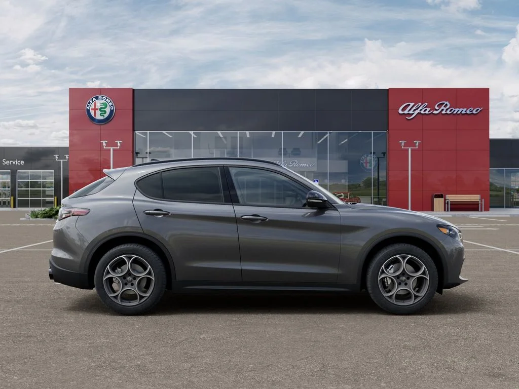 2026 Alfa Romeo Stelvio Base - Photo 21