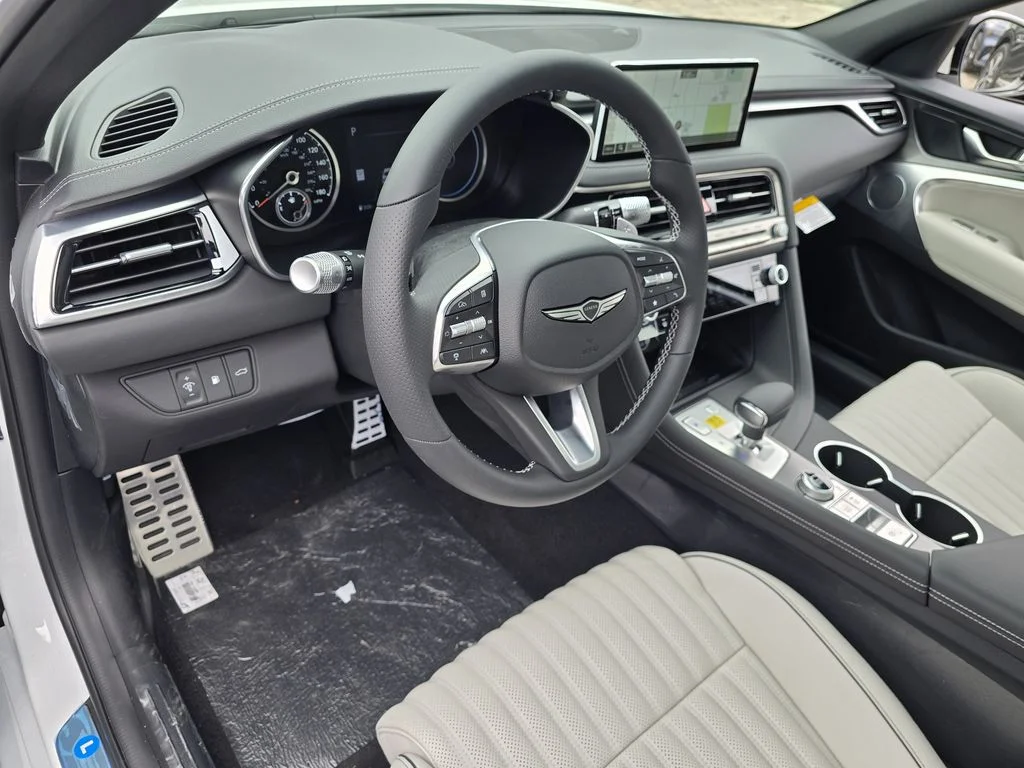 New 2026 Silver Genesis 3.3T Sport Prestige image 14
