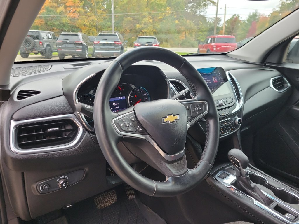 Used 2023 STERLING GRAY METALLIC Chevrolet LT image 21