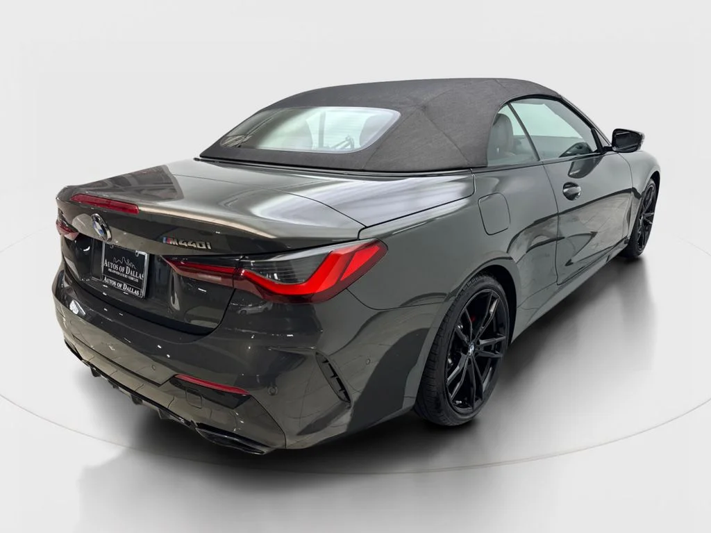 Used 2024 Gray BMW M440i xDrive image 23