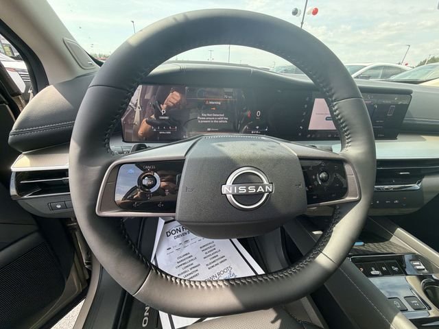 New 2026 Gold Nissan SL image 14