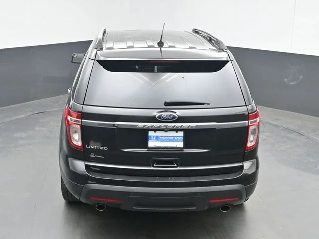 Used 2014 Black Ford Limited image 36