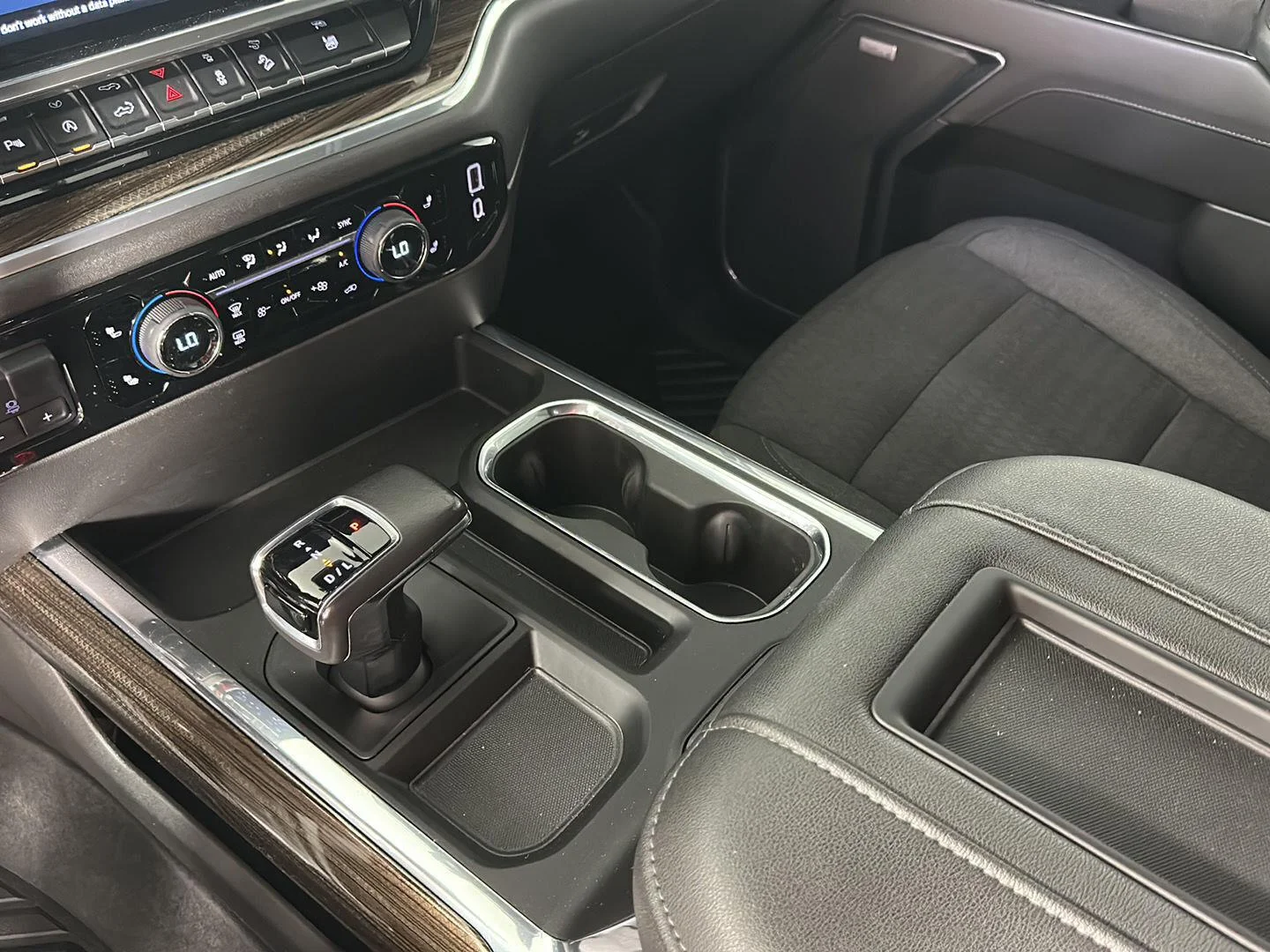 Used 2022 Summit White Chevrolet LT Trail Boss image 19