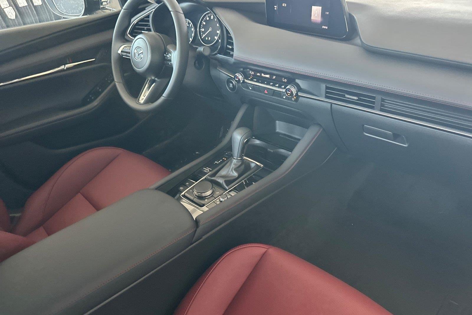 New 2026 Jet Black Mica Mazda 2.5 S Carbon Edition image 16