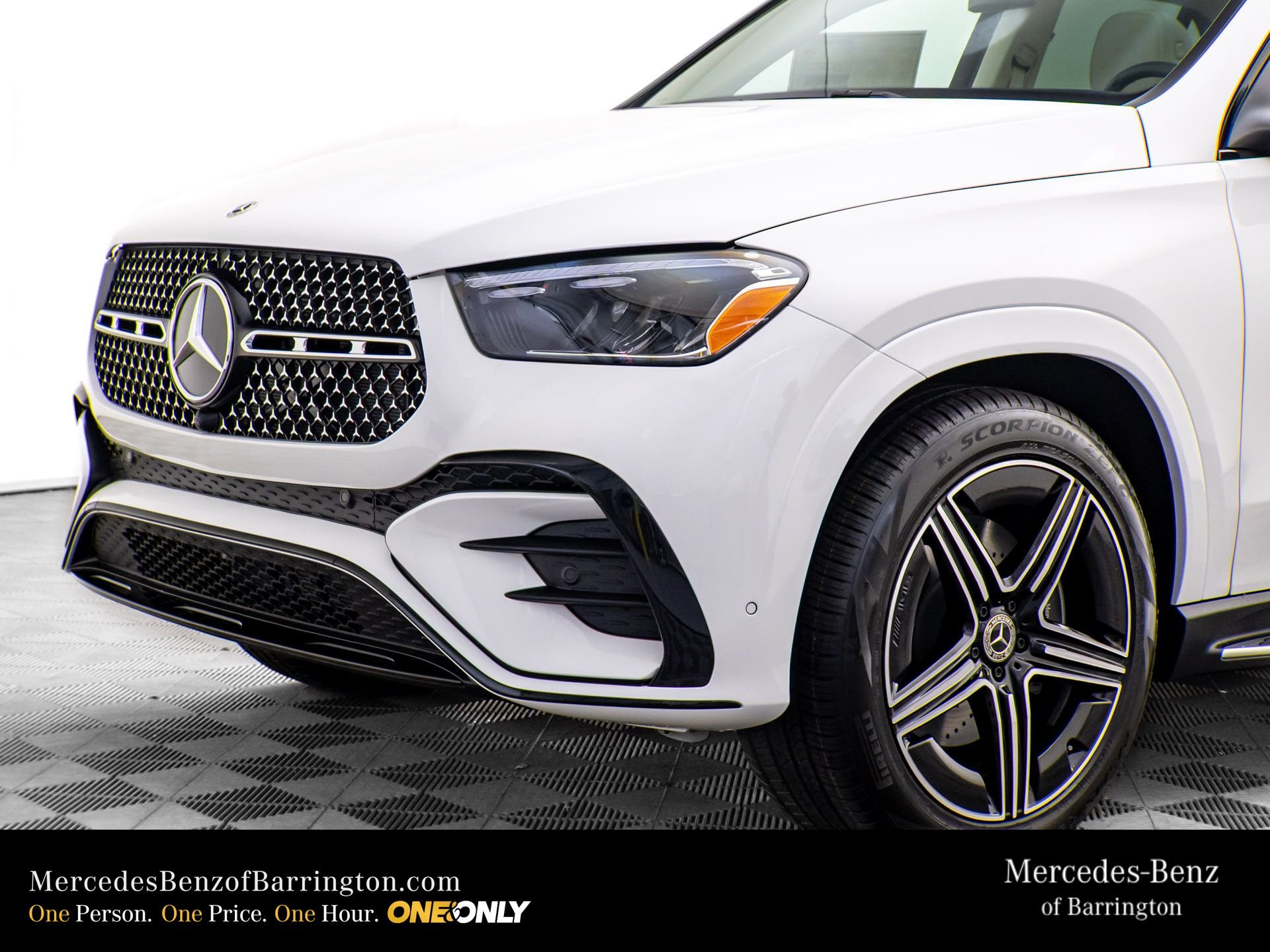 New 2026 Polar White Mercedes-Benz GLE 450 image 42