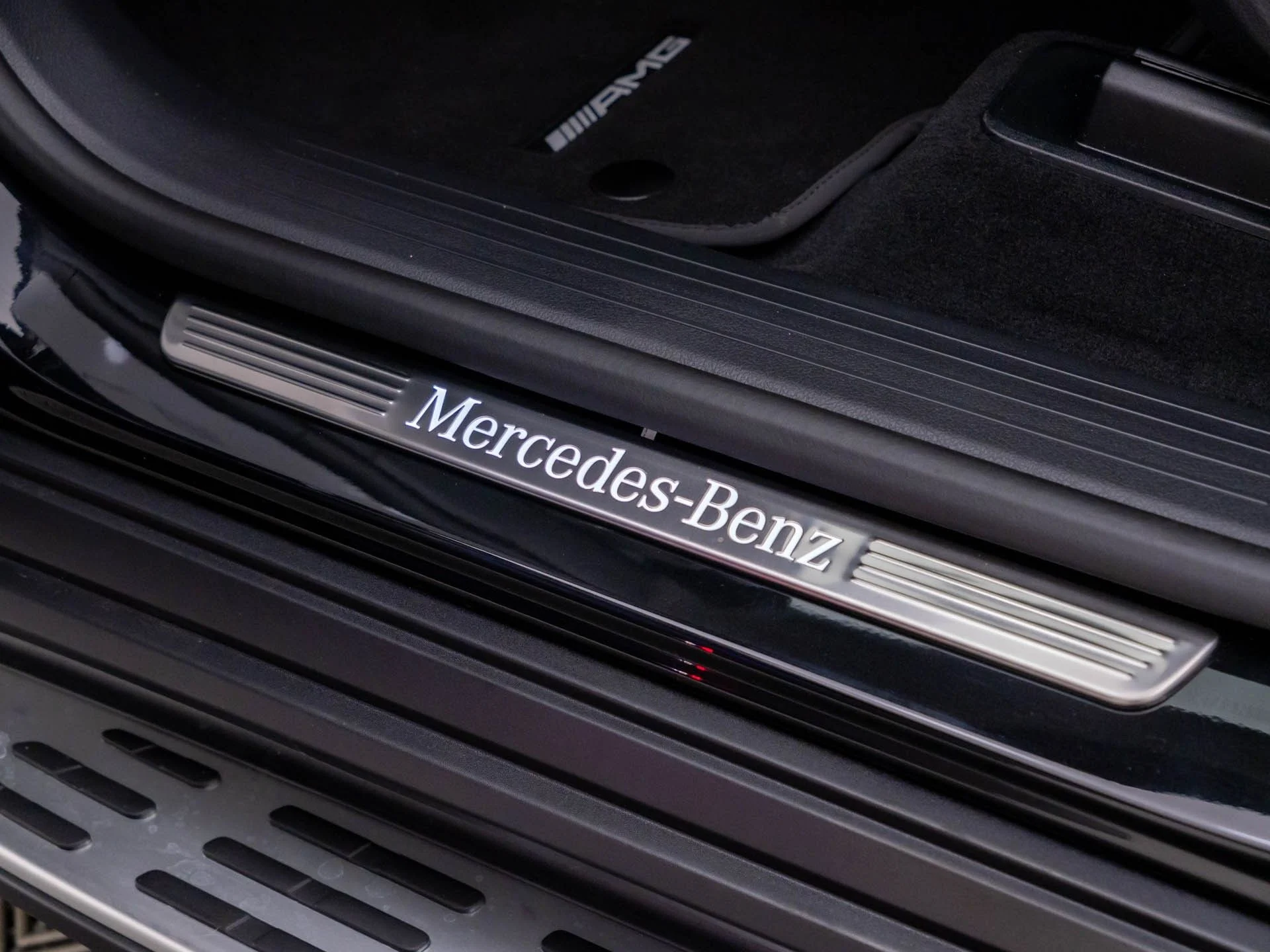 New 2026 Black Mercedes-Benz GLS 450 image 16