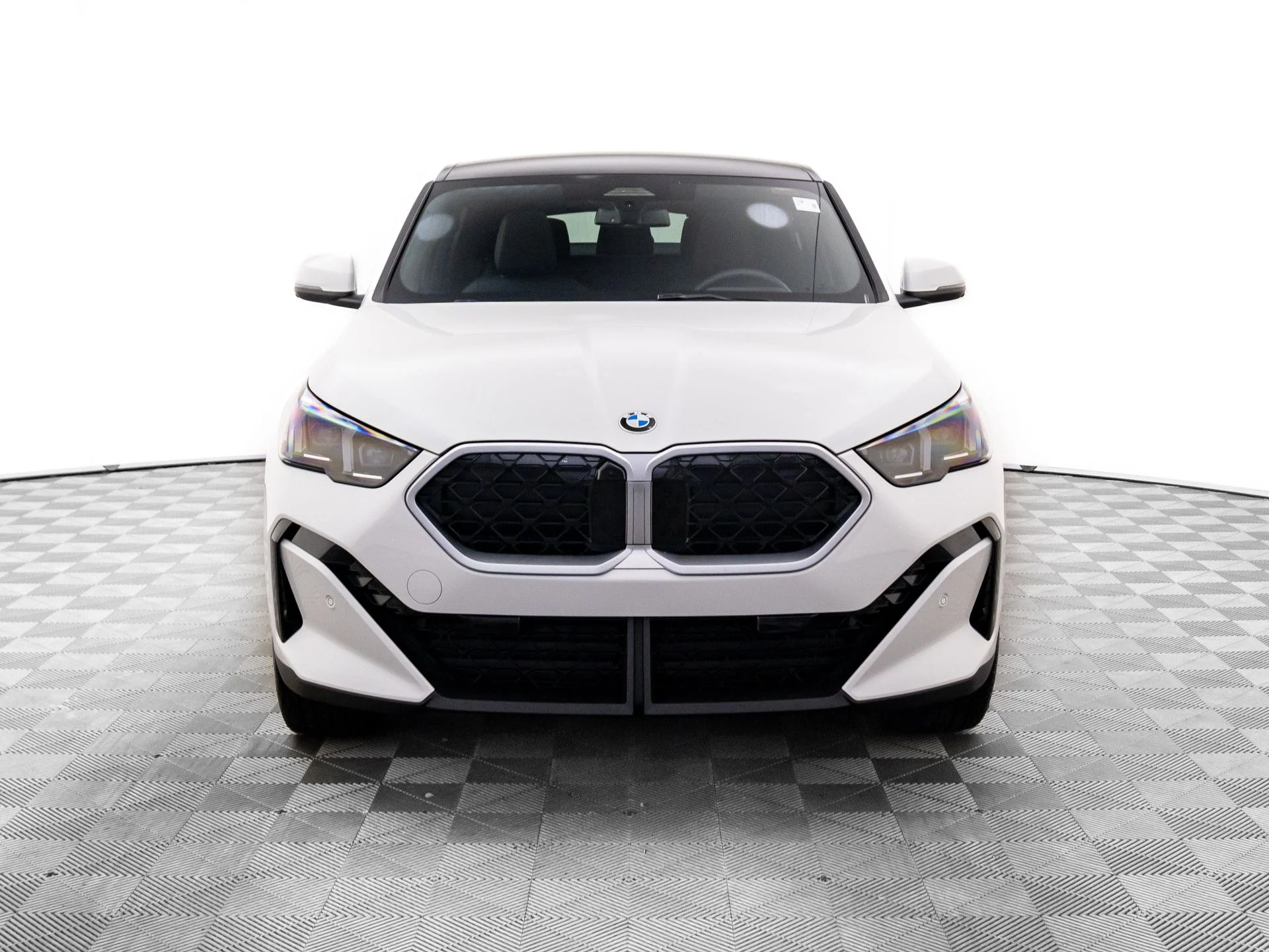 New 2026 White BMW xDrive28i image 9