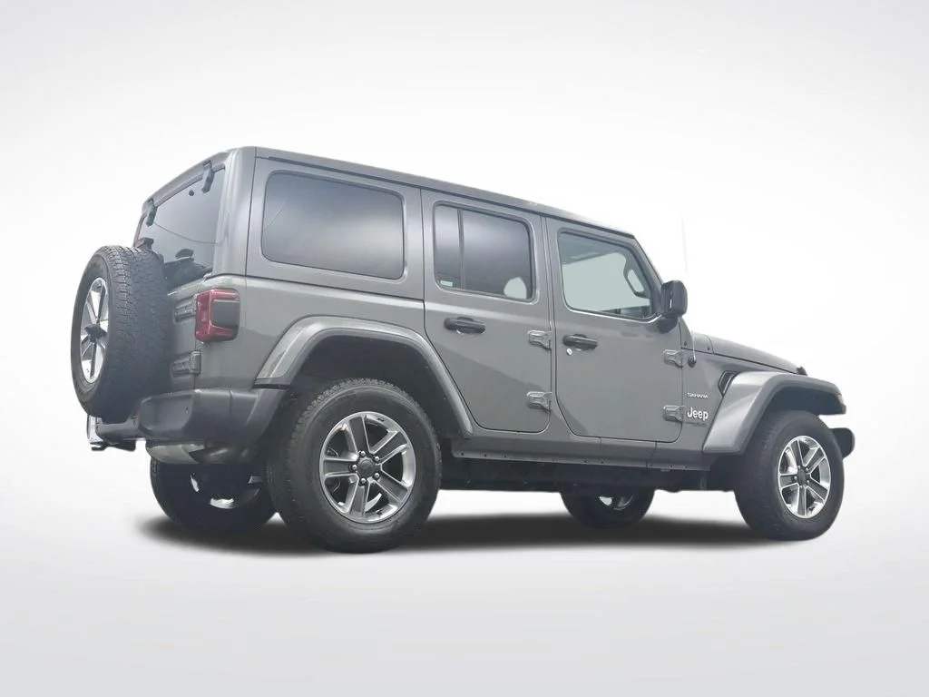 Used 2022 Gray Jeep Unlimited Sahara image 34